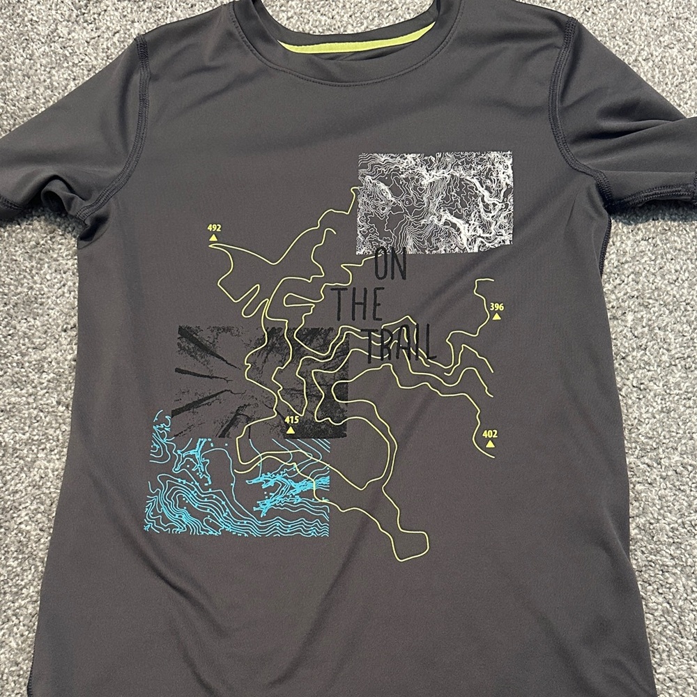 All in Motion Dark Gray Trail Graphic Tee